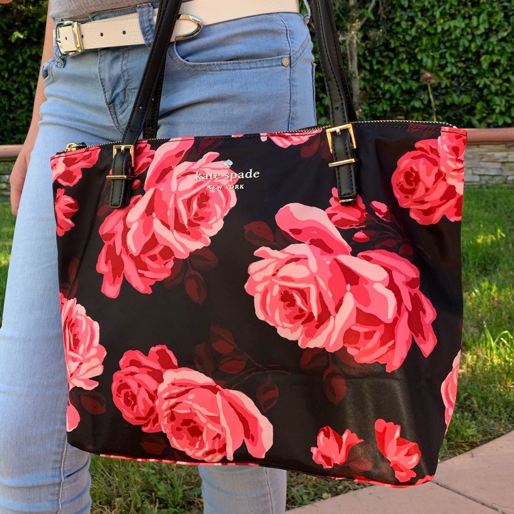 ✨ KATE SPADE WASTON LANE MAYA FLORAL TOTE✨